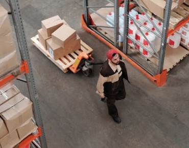 清关专员审核文件